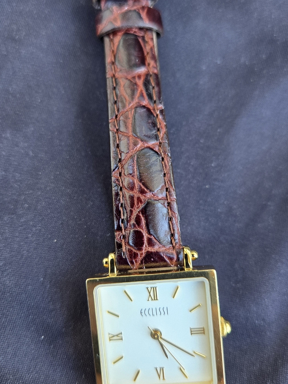 Vintage Ecclissi 80070 Ladies Square Gold-Tone Watch - White Roman Dial